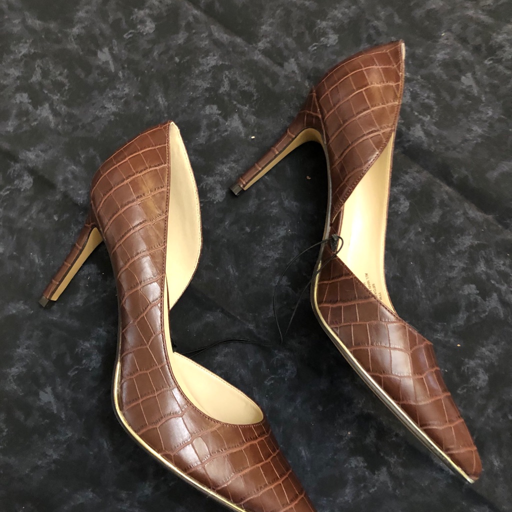 Marc Fisher Brown Alligator Print Pumps 5.5m & 11m